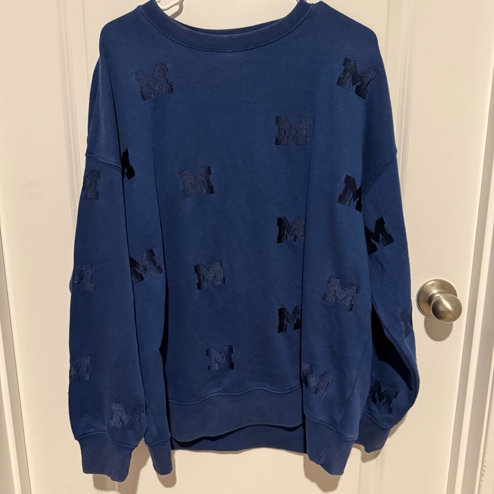 Gameday Social Michigan Wolverines Ritter Repeat Sweatshirt Women's M/L NWT Navy